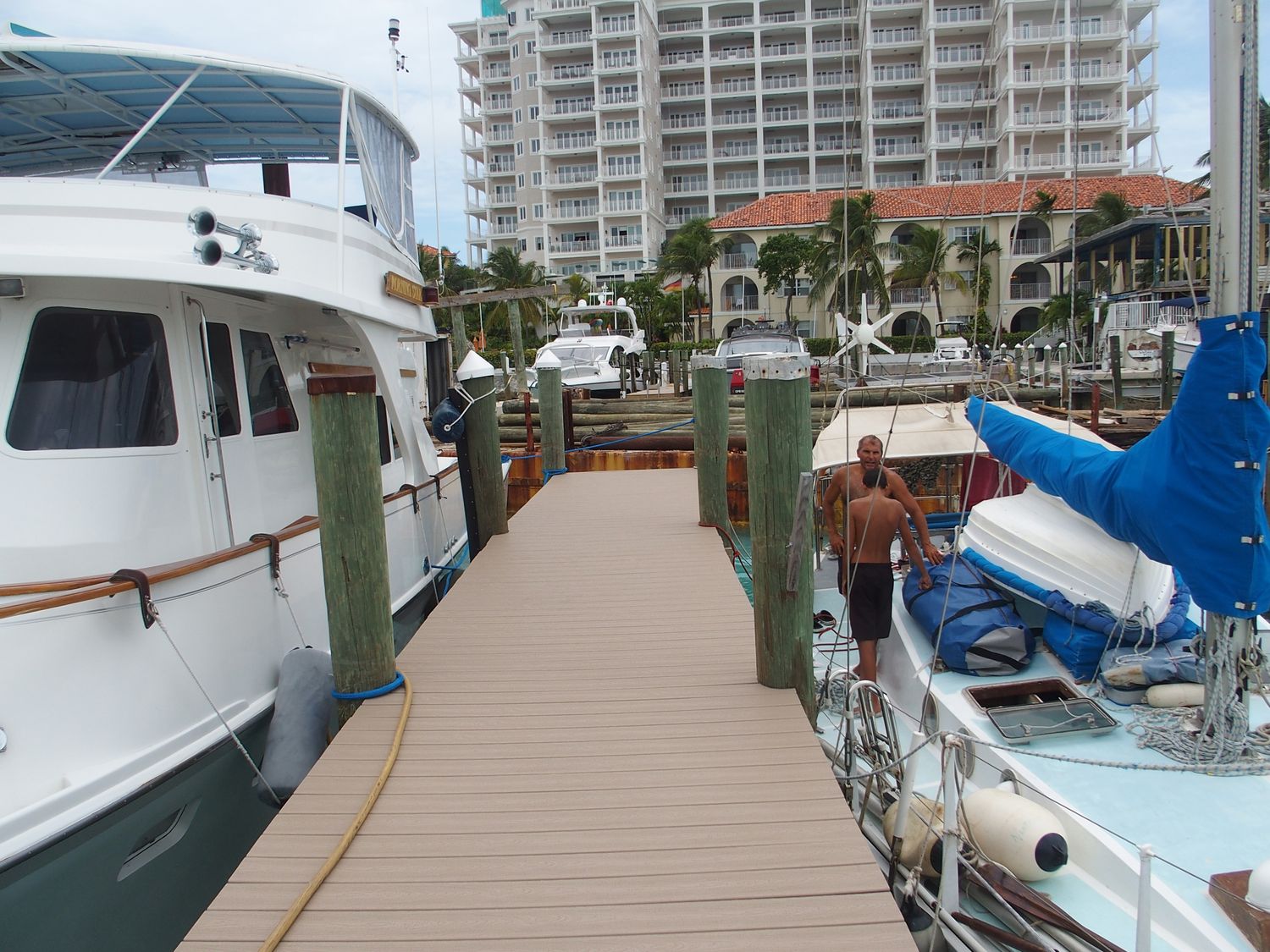 Paradise Harbour Club and Marina